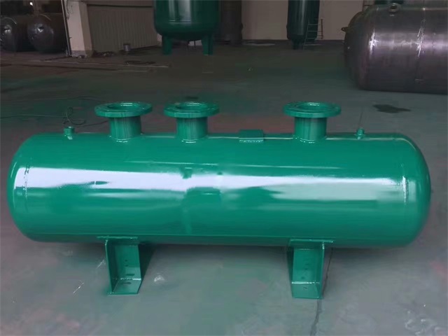 1679991473376569.jpeg 龙州龙州龙州蒸汽分气缸1.jpeg